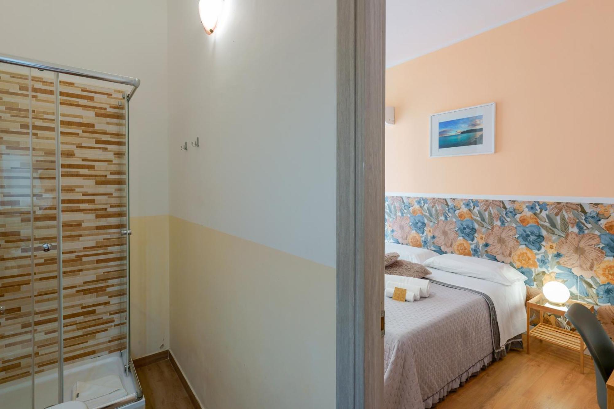 Bissenti Rooms - Eja Sardinia Cagliari Eksteriør billede